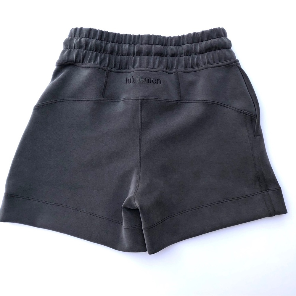 NWT Lululemon Soft Ambitions Shorts - Picture 5 of 6